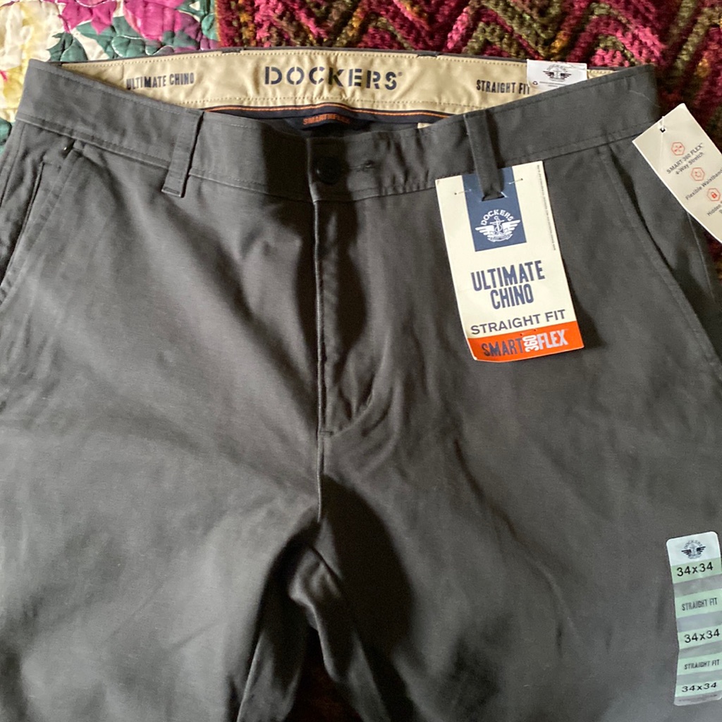 Dockers Ultimates Chino Straight Fit